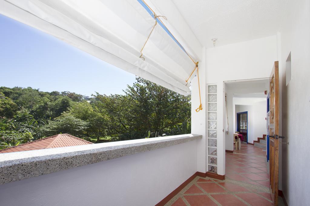 Island Jewel Inn Manoc-Manoc Zewnętrze zdjęcie