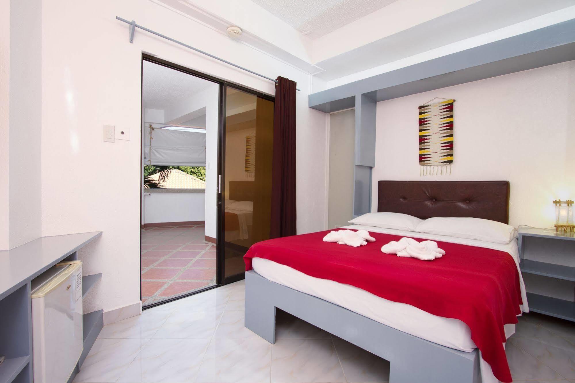 Island Jewel Inn Manoc-Manoc Zewnętrze zdjęcie