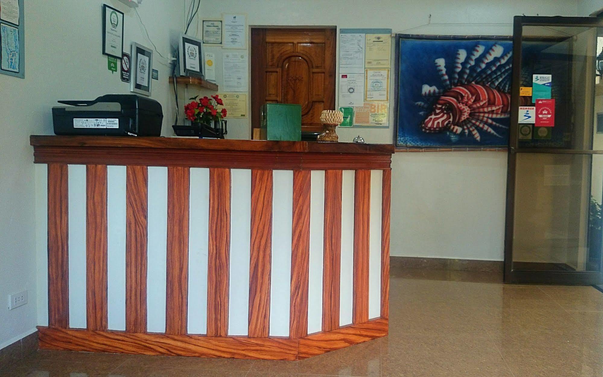 Island Jewel Inn Manoc-Manoc Zewnętrze zdjęcie