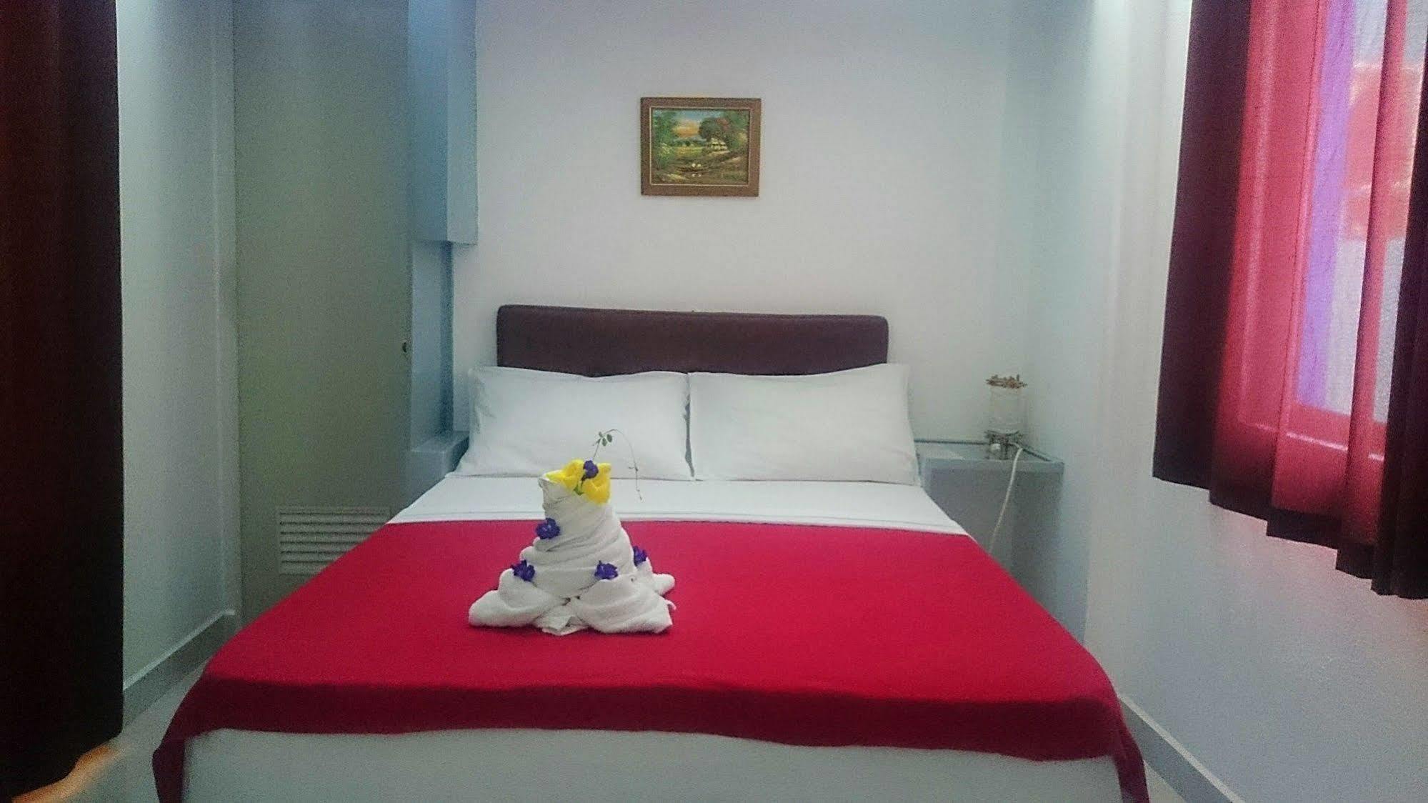 Island Jewel Inn Manoc-Manoc Zewnętrze zdjęcie