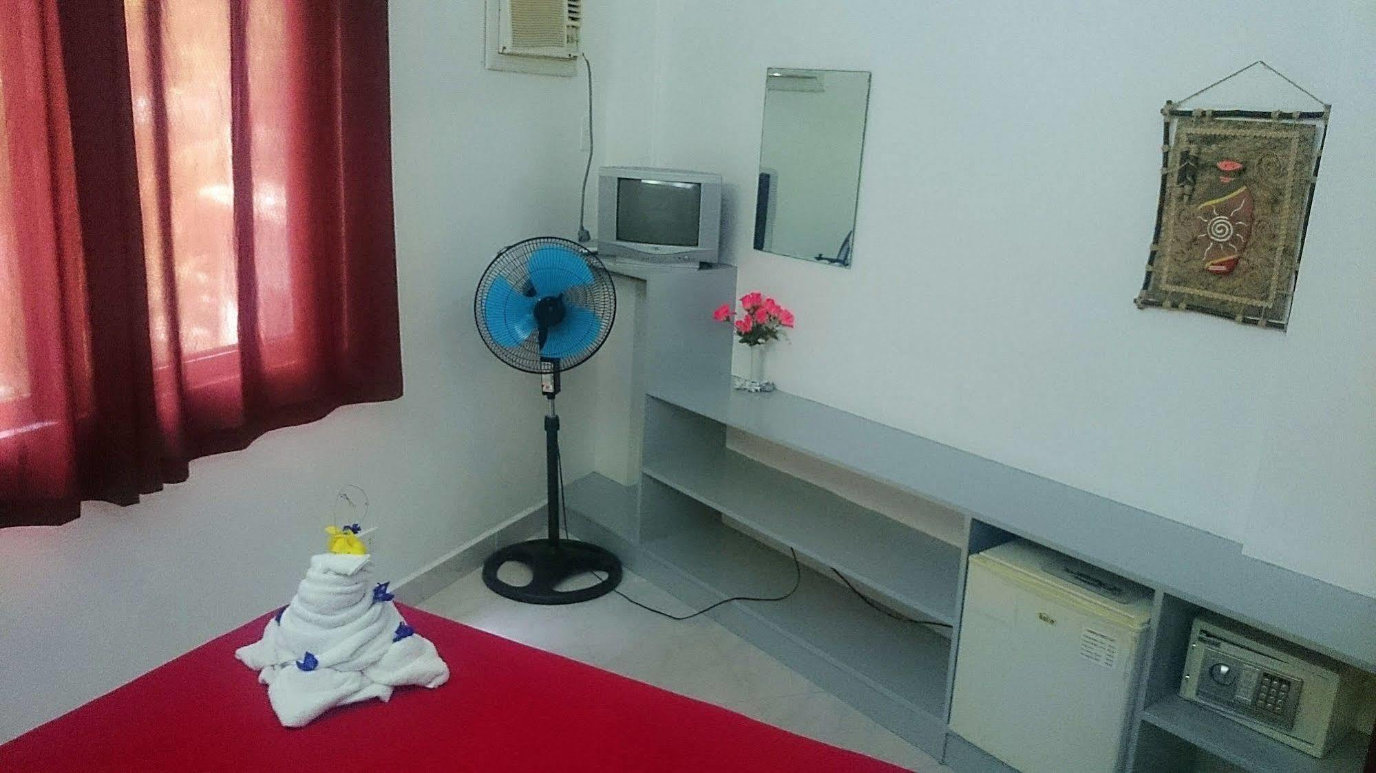 Island Jewel Inn Manoc-Manoc Zewnętrze zdjęcie